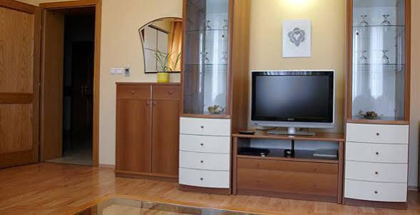 Hotel Dream Trnava Luaran gambar
